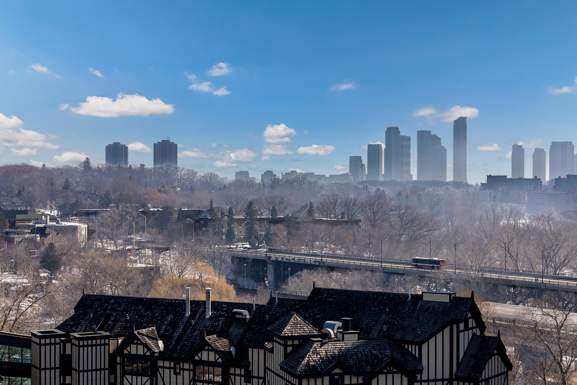 Riverhouse Condos Suite 1002