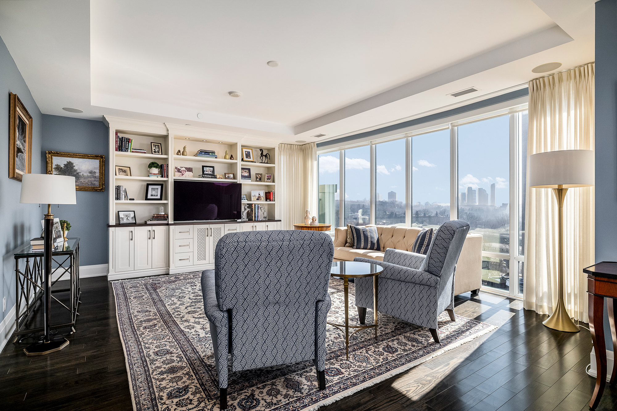 Riverhouse Condos Suite 1002
