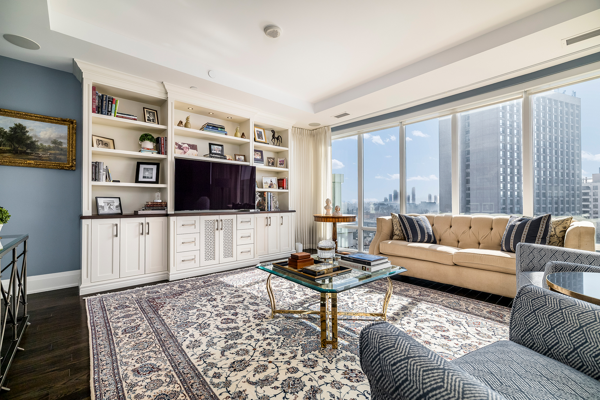 Riverhouse Condos Suite 1002